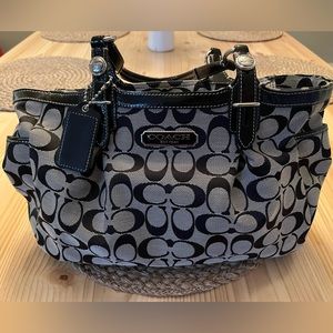 *USED ONCE* Coach Black Leather Shoulder Bag